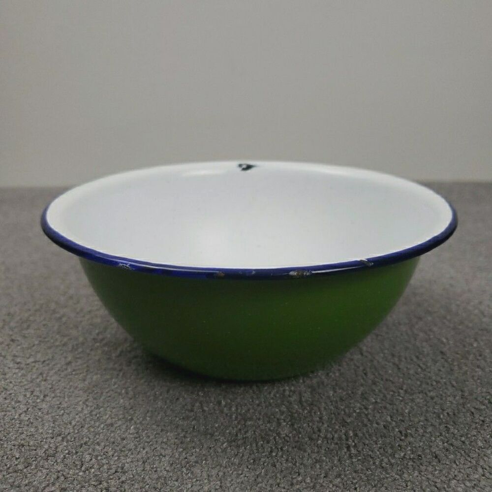 Green Speckled Enamelware Bowl White Inside Blue Rim 6" Primitive Farmhouse